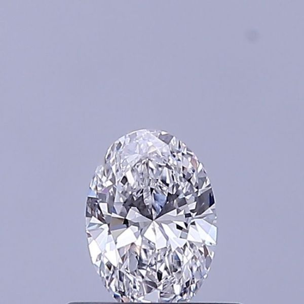 Oval Lab-Grown Diamond image