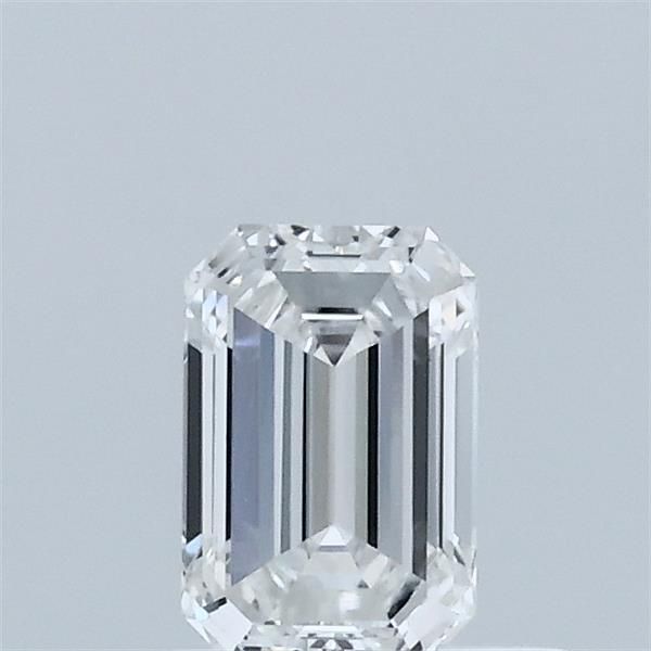 Emerald Lab-Grown Diamond image