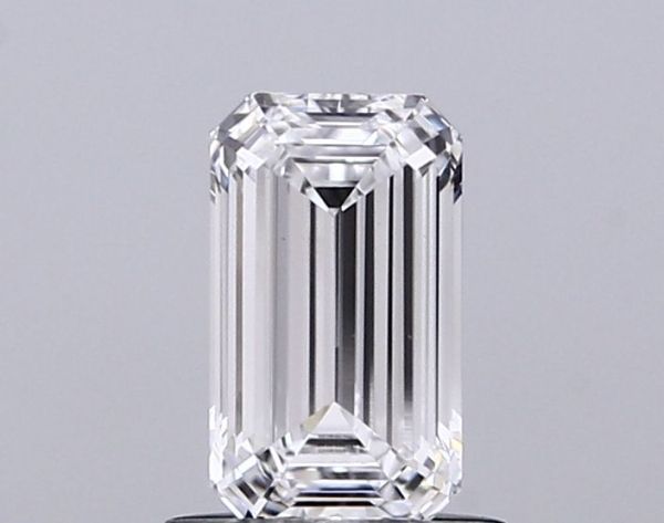 Emerald Lab-Grown Diamond image