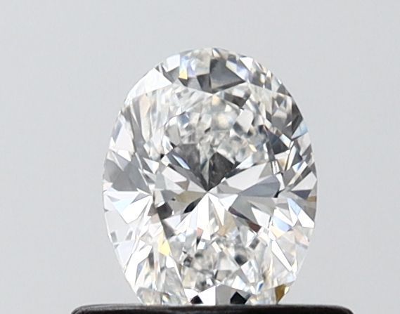 Oval Lab-Grown Diamond image