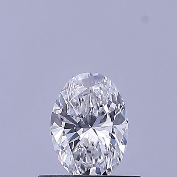 Oval Lab-Grown Diamond image