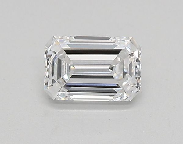 Emerald Lab-Grown Diamond image