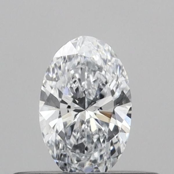 Oval Lab-Grown Diamond image