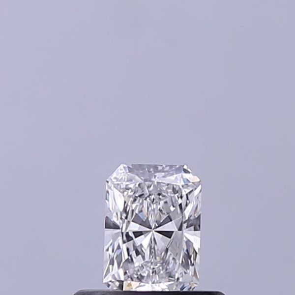 Radiant Lab-Grown Diamond image
