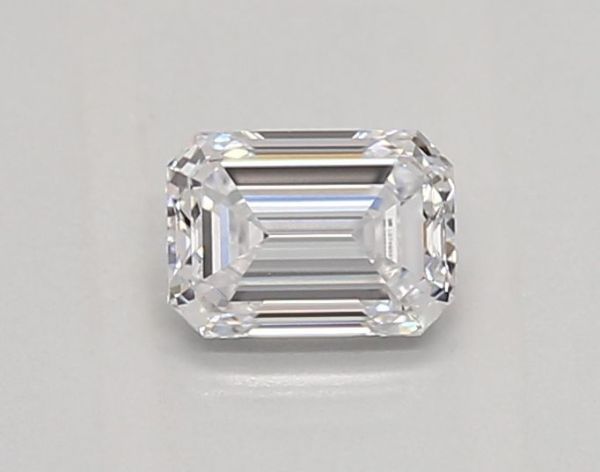 Emerald Lab-Grown Diamond image