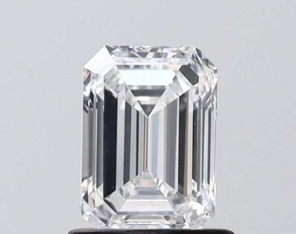 Emerald Lab-Grown Diamond image