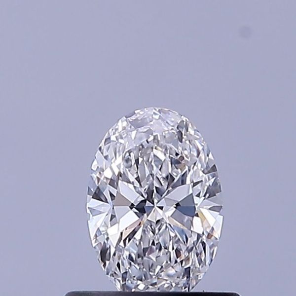 Oval Lab-Grown Diamond image