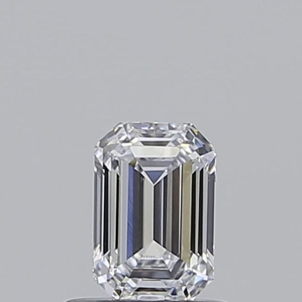 Emerald Lab-Grown Diamond image