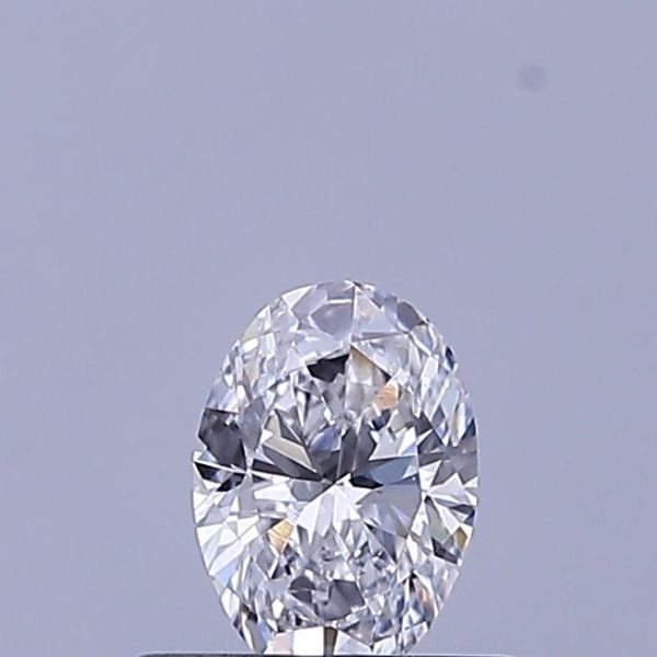 Oval Lab-Grown Diamond image