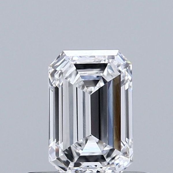Emerald Lab-Grown Diamond image