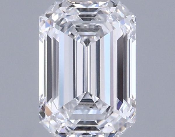 Emerald Lab-Grown Diamond image