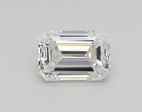 Emerald Lab-Grown Diamond image