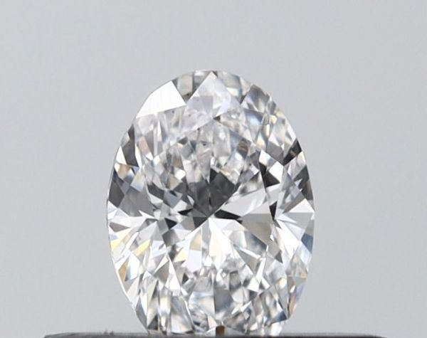 Oval Lab-Grown Diamond image