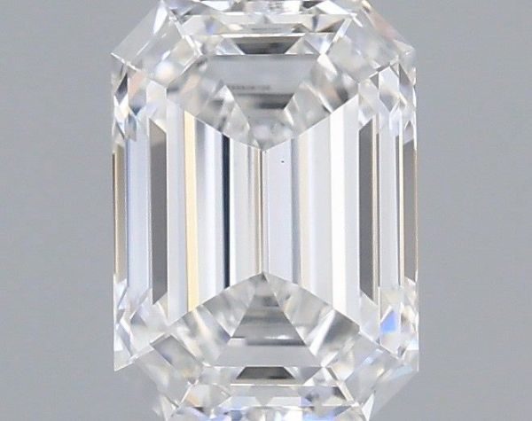 Emerald Lab-Grown Diamond image