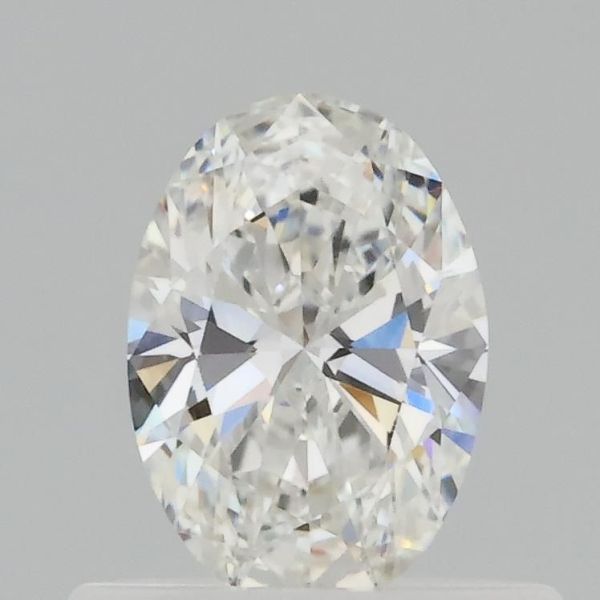 Oval Lab-Grown Diamond image