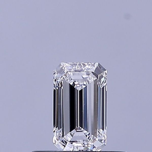 Emerald Lab-Grown Diamond image