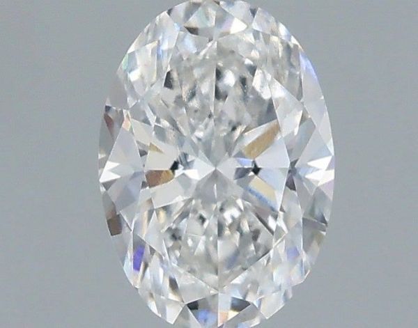 Oval Lab-Grown Diamond image