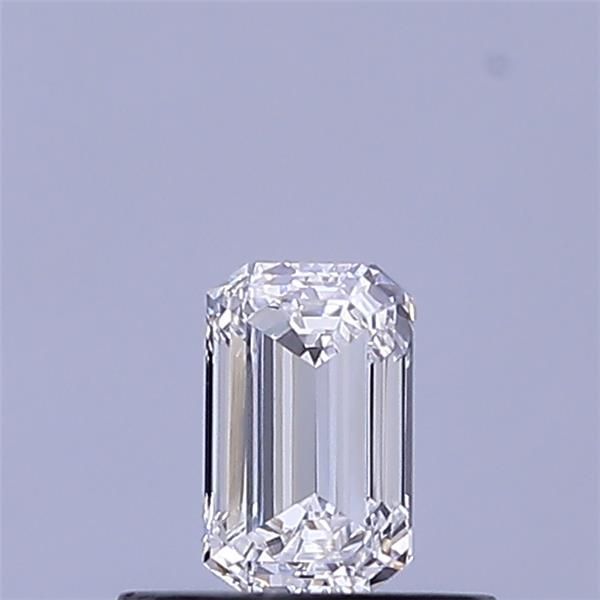 Emerald Lab-Grown Diamond image