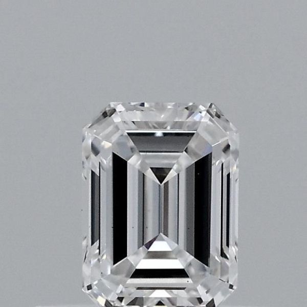Emerald Lab-Grown Diamond image