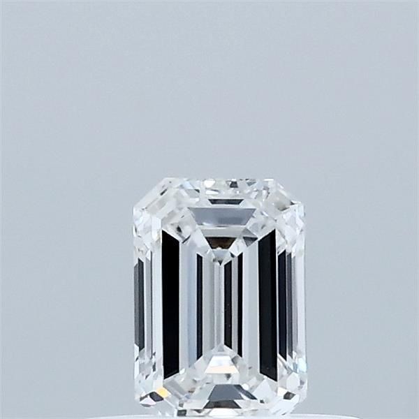Emerald Lab-Grown Diamond image