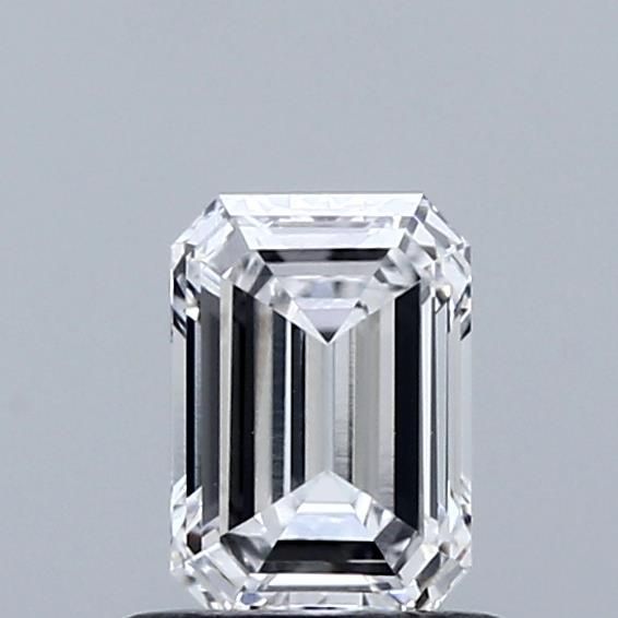 Emerald Lab-Grown Diamond image