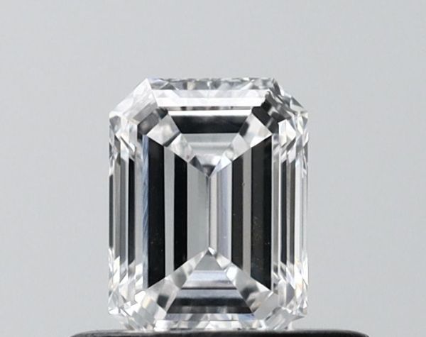 Emerald Lab-Grown Diamond image