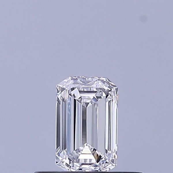 Emerald Lab-Grown Diamond image