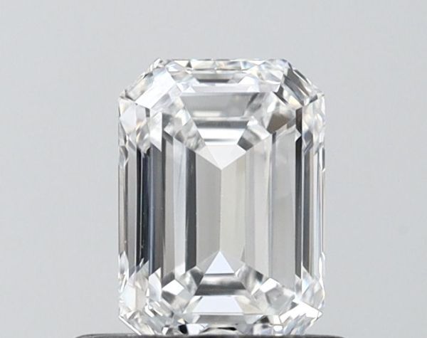 Emerald Lab-Grown Diamond image