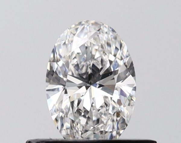 Oval Lab-Grown Diamond image