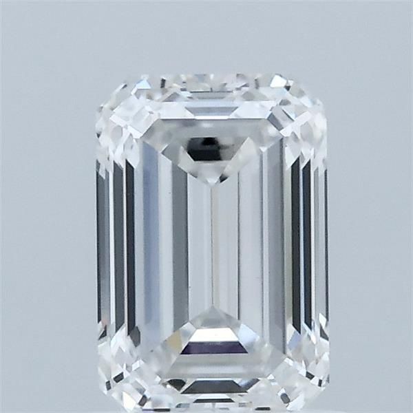 Emerald Lab-Grown Diamond image