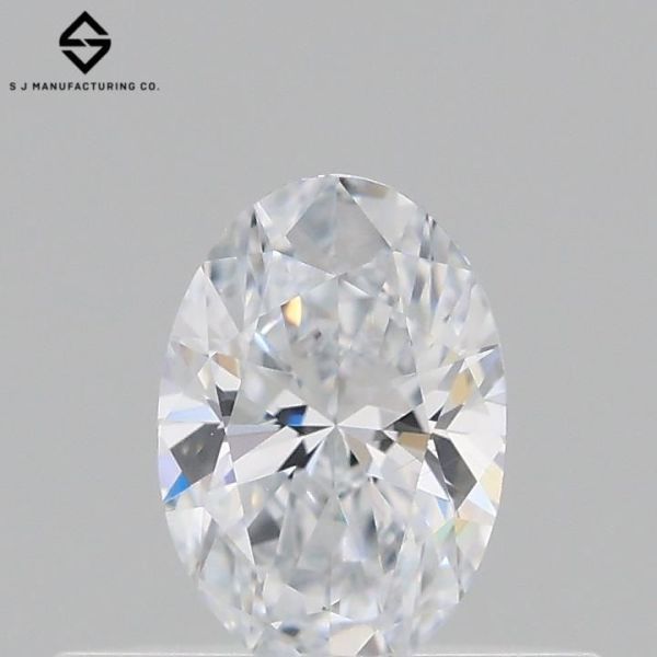 Oval Lab-Grown Diamond image