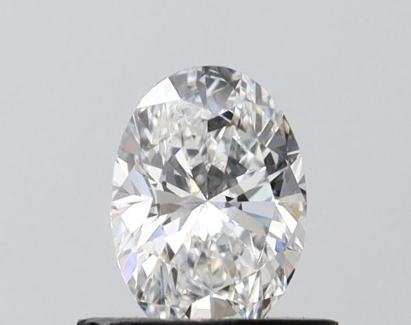 Oval Lab-Grown Diamond image