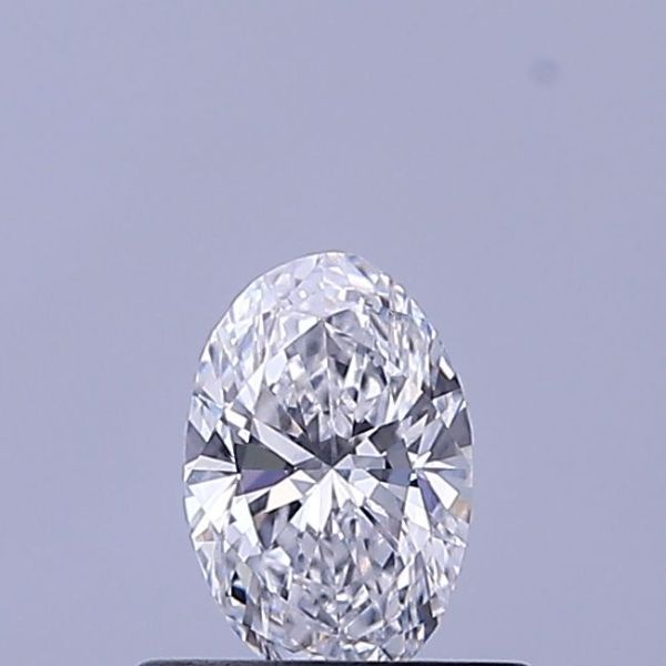 Oval Lab-Grown Diamond image