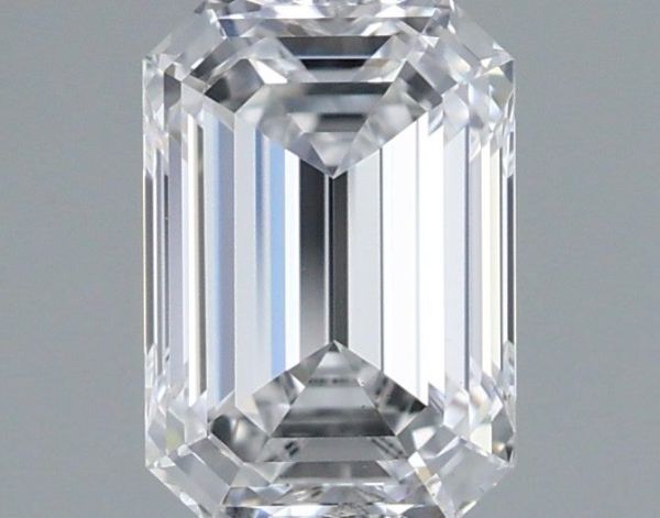 Emerald Lab-Grown Diamond image