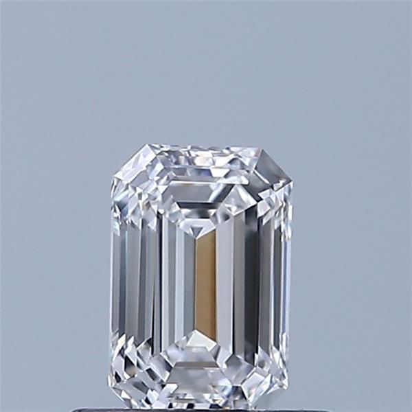 Emerald Lab-Grown Diamond image