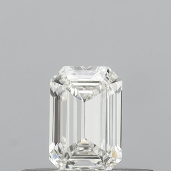 Emerald Lab-Grown Diamond image