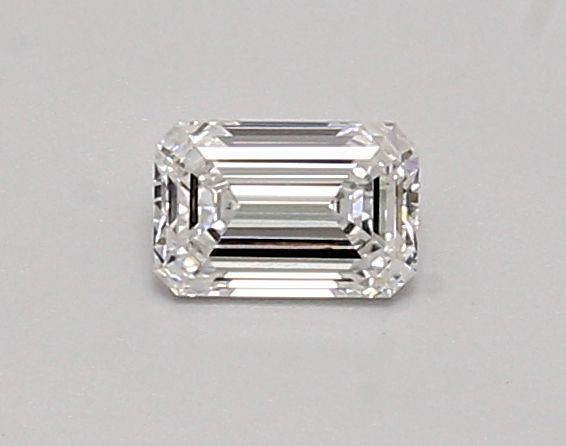 Emerald Lab-Grown Diamond image