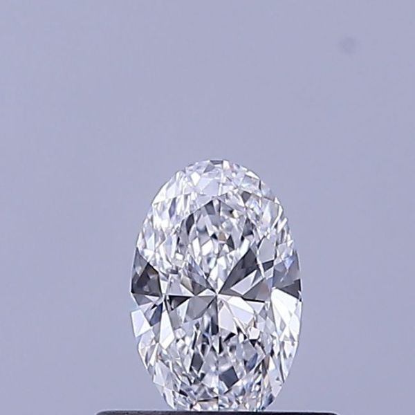 Oval Lab-Grown Diamond image