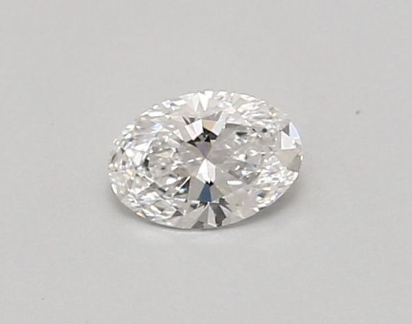Oval Lab-Grown Diamond image
