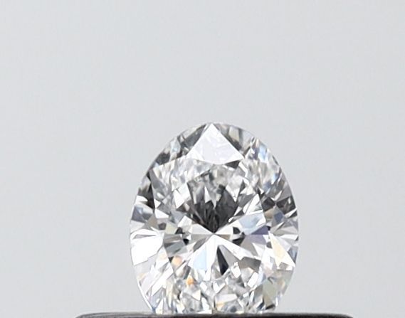 Oval Lab-Grown Diamond image