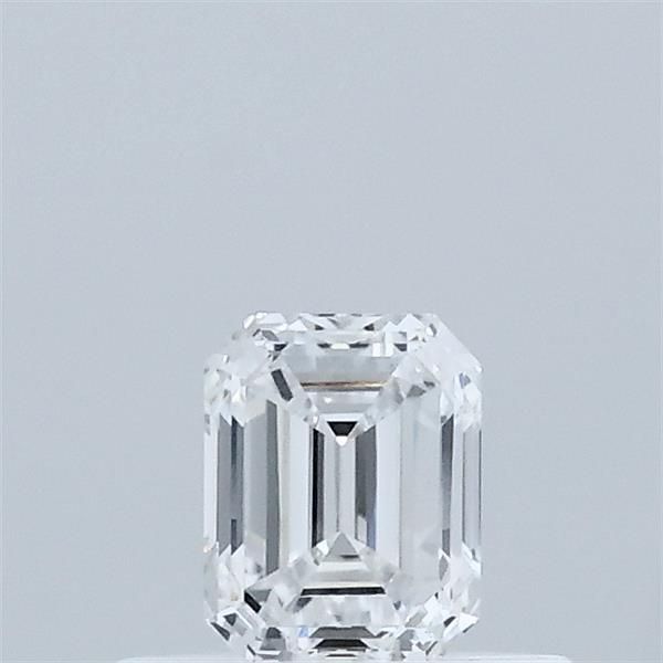 Emerald Lab-Grown Diamond image