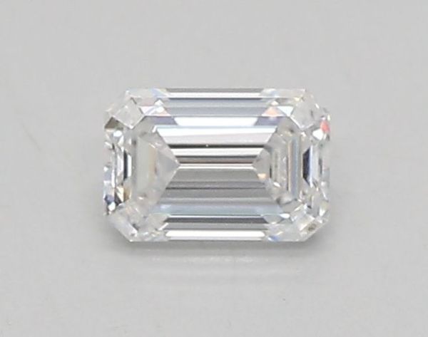 Emerald Lab-Grown Diamond image