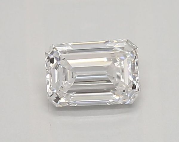 Emerald Lab-Grown Diamond image