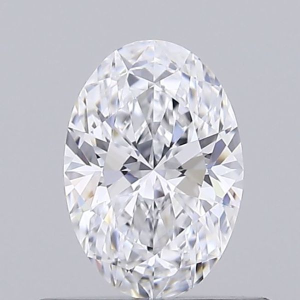 Oval Lab-Grown Diamond image
