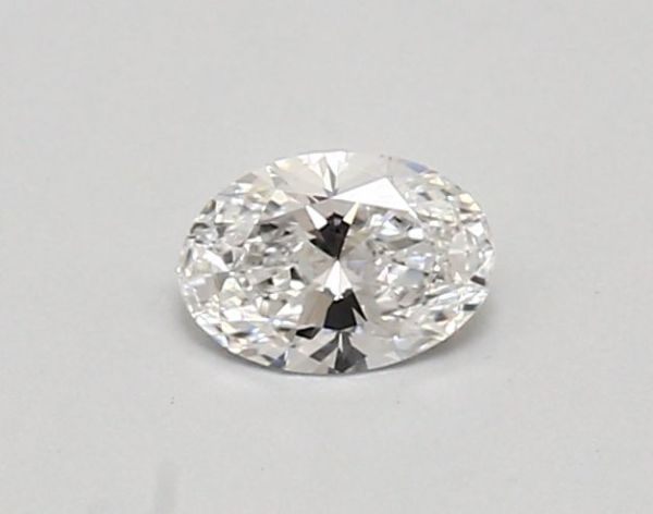Oval Lab-Grown Diamond image