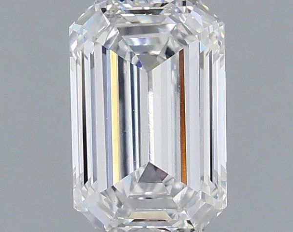 Emerald Lab-Grown Diamond image