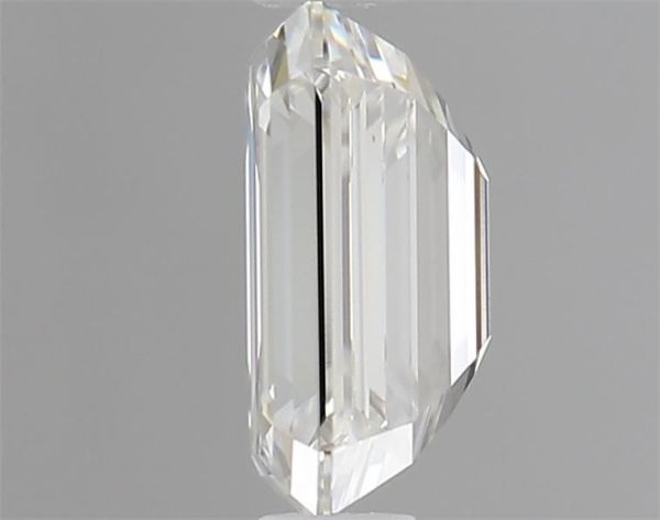 Emerald Lab-Grown Diamond image