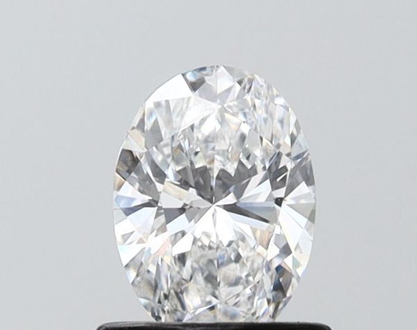 Oval Lab-Grown Diamond image