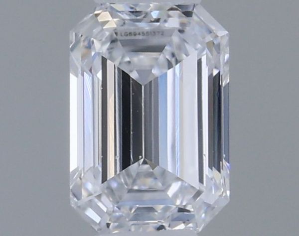 Emerald Lab-Grown Diamond image
