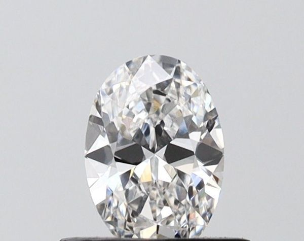 Oval Lab-Grown Diamond image